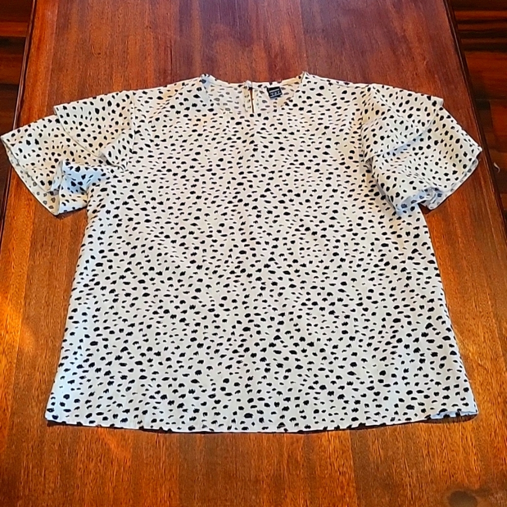 Womens size Small- Gomorn short sleeve with ruffles, black and white dress shirt